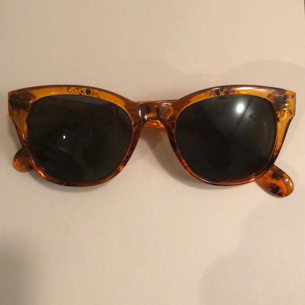 ✳️SOLD✳️ J Crew sunglasses 🕶